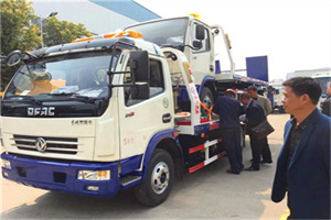 裕安区汽车道路救援拖车价格